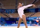 Ao som de “Baile de Favela”, ginasta Rebeca Andrade dá show no solo nas Olimpíadas
