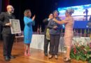Deputada Sílvia Cristina recebe a Comenda Irmão Jorge Teixeira de Oliveira, maior honraria concedida pela Glomaron