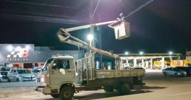Manutenção da iluminação pública em Ji-Paraná
