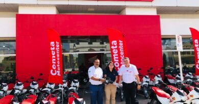 Honda Cometa Motocenter entrega 100 motos POP 0km para a Prefeitura