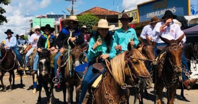 Cavalos, Tradição e Festa: Cavalgada da EXPOMÉDICI 2026 Agita Presidente Médici