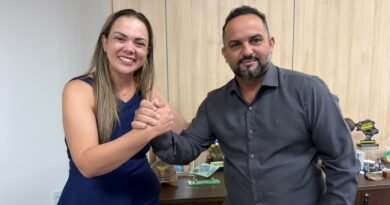 Cláudia de Jesus garante R$ 200 mil para modernizar laboratório municipal de Pimenteiras do Oeste